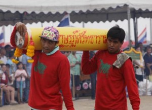luk nu Pathum Thani deelnemers met een raket